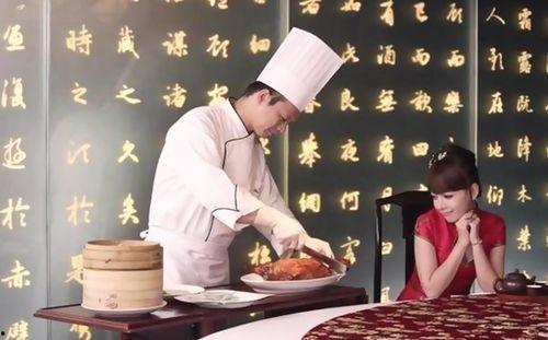 小军爆料闫老二视频播放,小军曝光闫老二视频引发热议