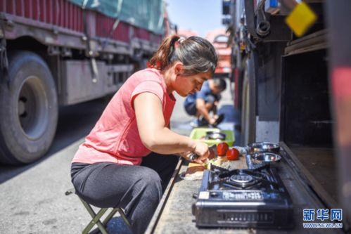 在老公旁边被夜袭,老公身边的意外遭遇